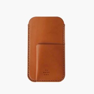 FL MAKR USA leather phone case in cognac